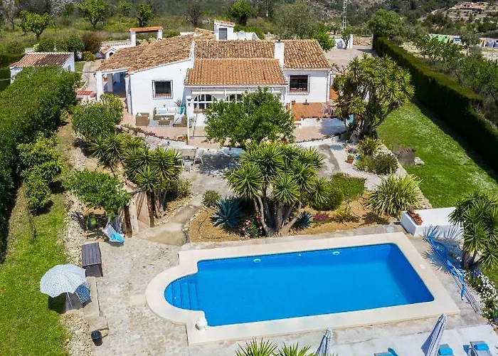 לינה וארוחת בוקר Casa Miralejos Lliber