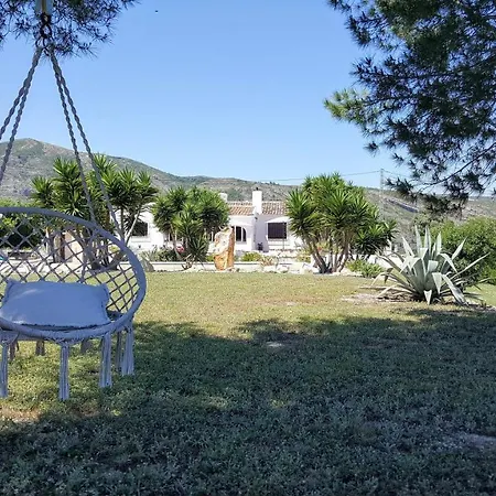 Casa Miralejos Bed & Breakfast Lliber